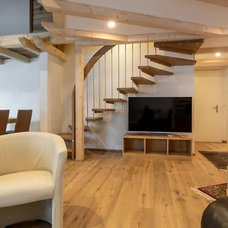 Haus Alpenrose Appartement-fewo Alpenrose 7-bettwohnung Dg Ost By Interhome Saas-Almagell